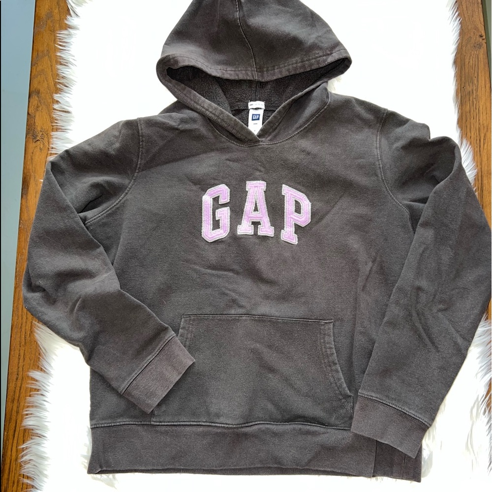 Gap stretch sweatshirt/hoodie with stitched lettering. Gray/purple junior  Large